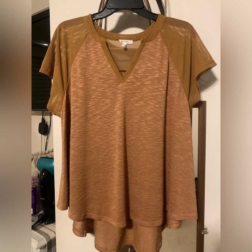 Stunning copper top from Maurice’s! Size XL
